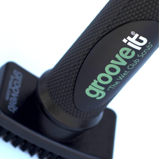 Grooveit The Wet Club Scrub Golf Water Brush with Magnetic Attachment